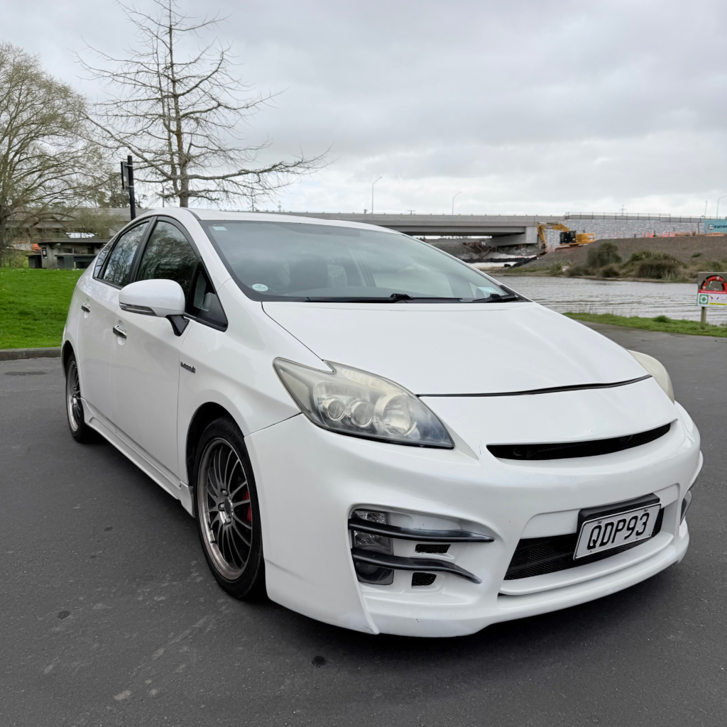 2011 Toyota Prius G 1.8L Hybrid